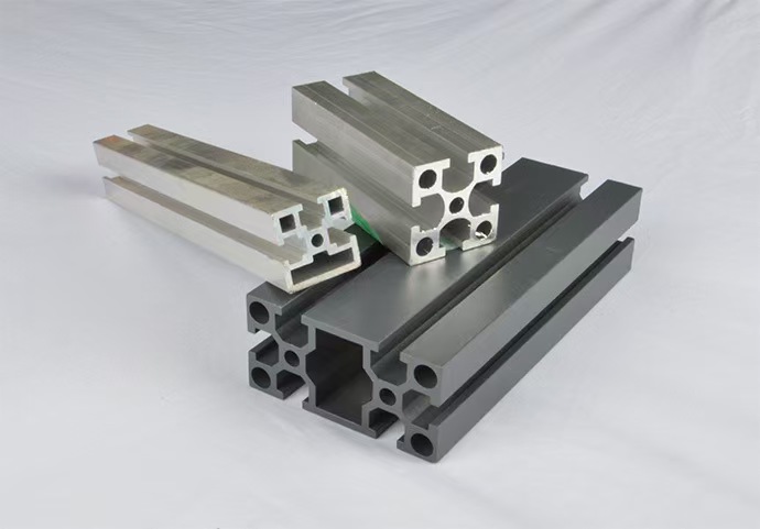 Secțiune extrudată din aliaj de aluminiu 6061-T6 prelucrabil